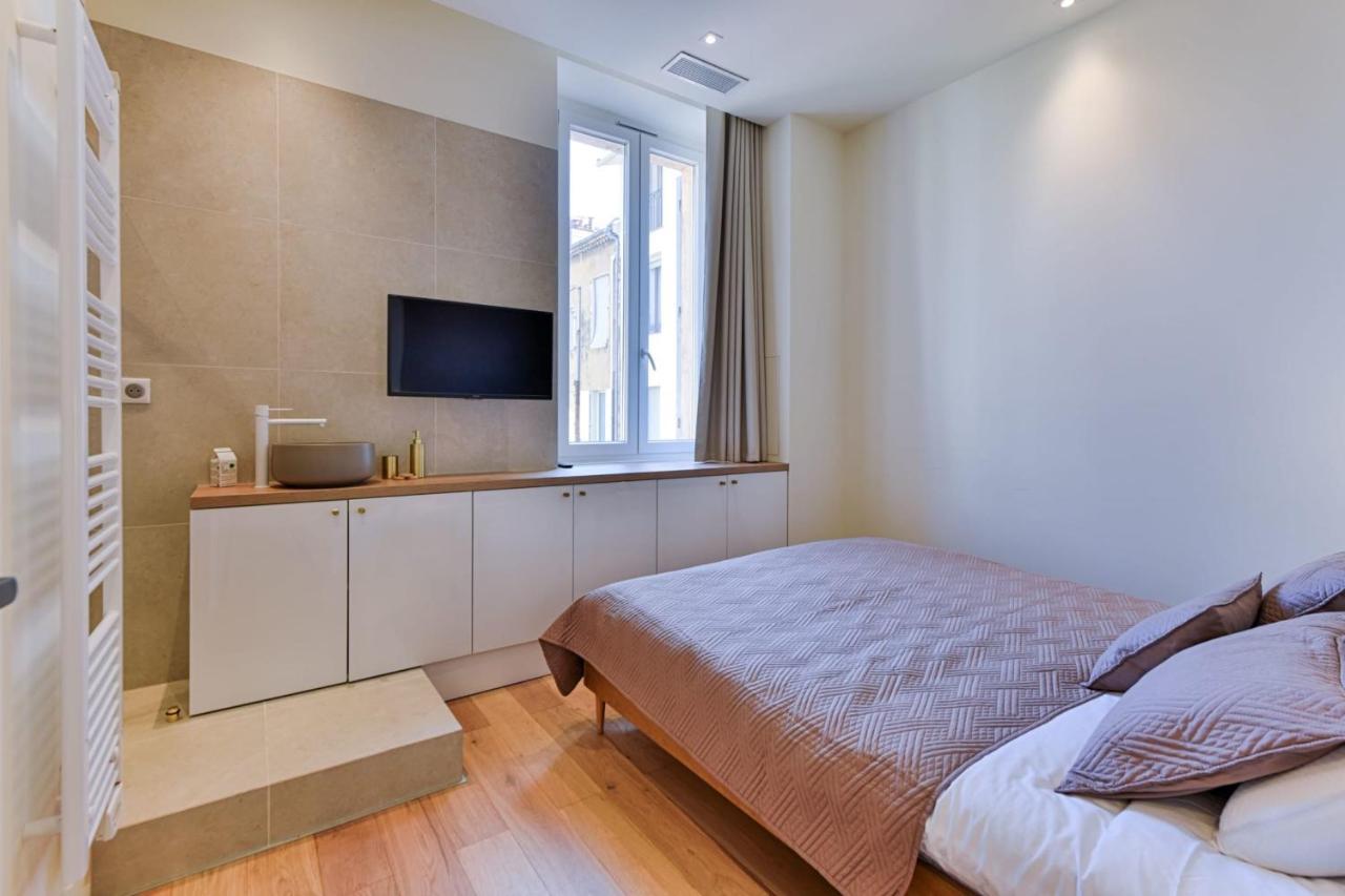 Luxury - Heart Of - Rue D'antibes * Cannes